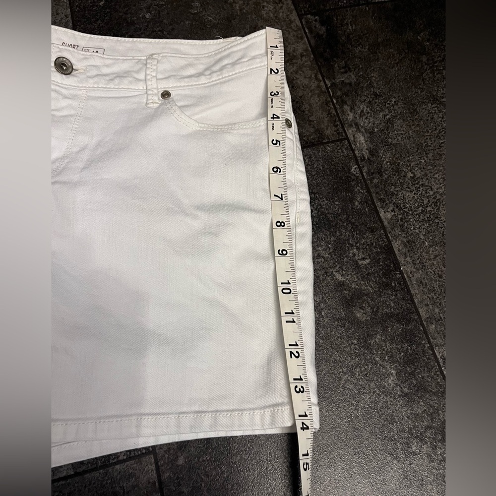 Sonoma White High Mid Shorts - Picture 4 of 10